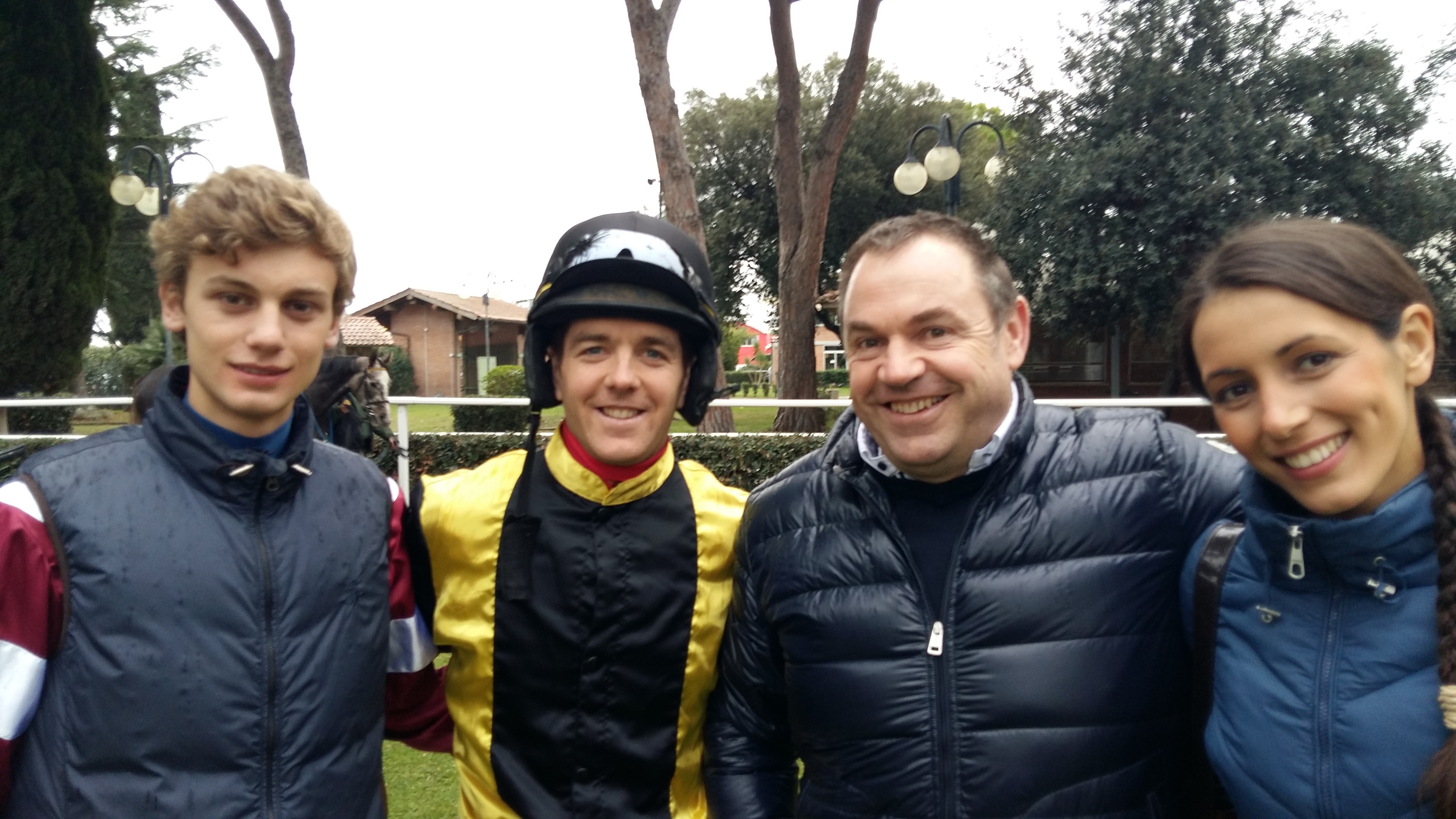 Grosseto. Relco Sud Ovest domina il Santa Severa e guarda alla Gran Siepi. Fra i tre anni splendida vittoria di Vespro Place; sullo steeple ancora a bersaglio Raffaele Romano grazie alla femmina volante Tweety Kash