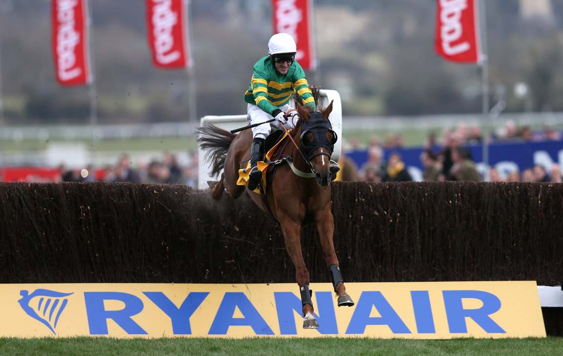 Cheltenham. Ryanair nuovo sponsor World Hurdle al festival