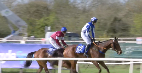 IRLANDA. Lord Lariat e Paddy O’Hanlon a sorpresa nell’Irish Grand National di Fairyhouse. Nell’ultimo atto dell’Easter Festival, seconda vittoria consecutiva per l’allenatore locale Dermot McLoughlin, dopo il successo ottenuto lo scorso anno con Freewheelin Dylan, battuto il Giggistown Frontal Assault e il favorito Gaillard du Mesnil