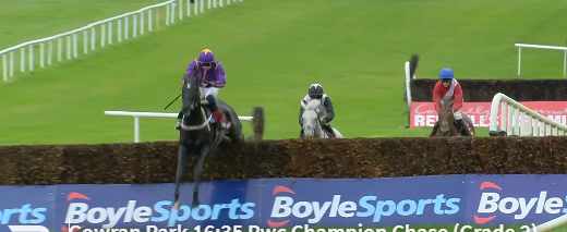 IRLANDA. Easy Game conquista il suo terzo Pwc Champion Chase. A Gowran Park l’allievo di Willie Mullins interpretato da Paul Townend, apre la nuova stagione Nh precedendo un valido Gentlemansgame, solo terzo il grande atteso Envoi Allen