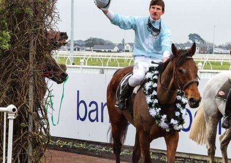 NUOVA ZELANDA. Tripla da leggenda per West Coast, Barry The Cash inarrestabile. Doppio da sogno per il trainer Mark Oulaghan, grazie ai suoi due allievi che vincono i loro rispettivi National a Riccarton Park